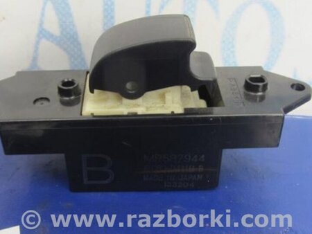 ФОТО Кнопка стеклоподьемника для Mitsubishi Outlander XL Киев