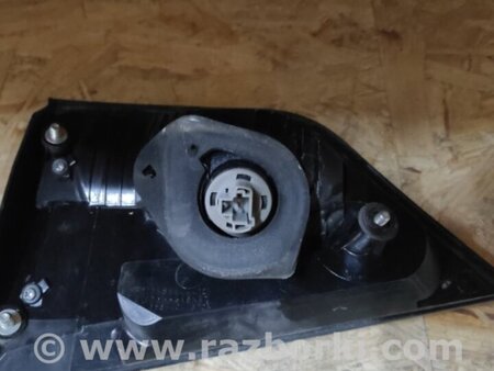ФОТО Фонарь задний внутренний для Mitsubishi Outlander XL Киев