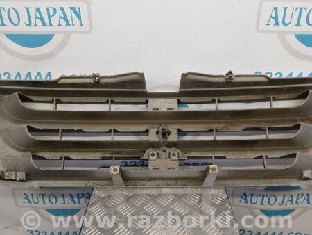 ФОТО Решетка радиатора для Mitsubishi Pajero (99-06) Киев