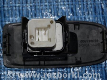 ФОТО Кнопка стеклоподьемника для Mitsubishi Pajero (99-06) Киев