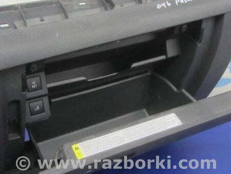 ФОТО Бардачок для Volkswagen Passat B7 (09.2010-06.2015) Киев