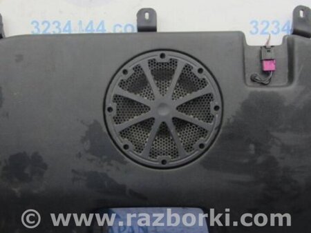 ФОТО Сабвуфер для Volkswagen Passat B8 (07.2014-...) Киев