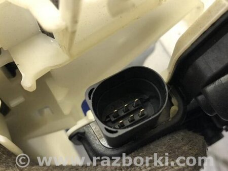 ФОТО Замок двери для Volkswagen Passat CC (03.2008-01.2012) Киев