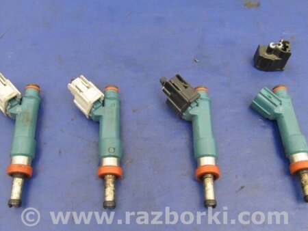ФОТО Форсунка топливная для Toyota Prius 30 (09-17) Киев