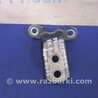 Петля двери верхняя Toyota Prius 30 (09-17)