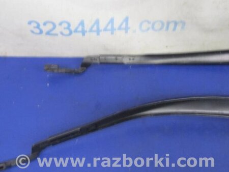 ФОТО Поводок дворника для Toyota Prius 30 (09-17) Киев