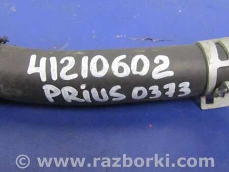 ФОТО Патрубок системы охлаждения для Toyota Prius 30 (09-17) Киев