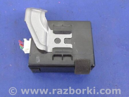 ФОТО Блок электронный для Toyota Prius 30 (09-17) Киев