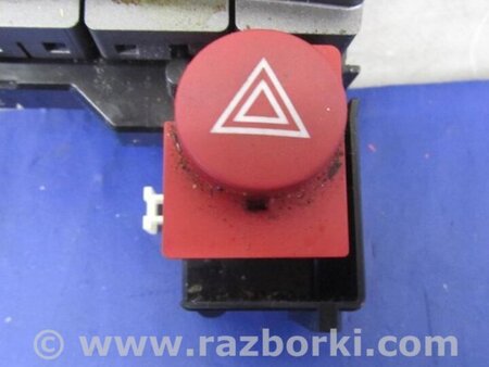 ФОТО Кнопка аварийки для Toyota Prius 30 (09-17) Киев