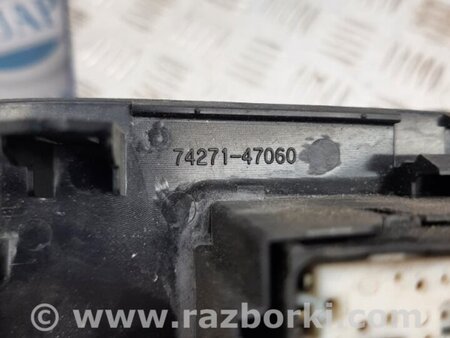 ФОТО Кнопка стеклоподьемника для Toyota Prius 30 (09-17) Киев