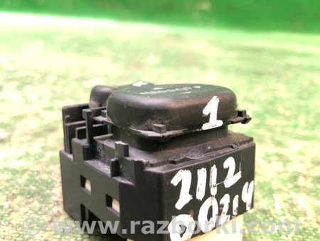 ФОТО Блок управления зеркалами для Toyota Prius 30 (09-17) Киев