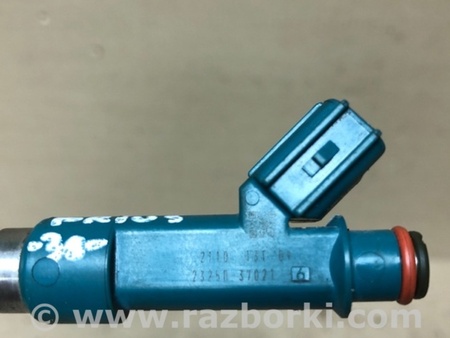 ФОТО Форсунка топливная для Toyota Prius 30 (09-17) Киев