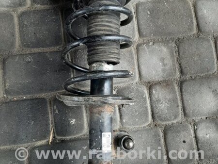 ФОТО Амортизатор для Toyota Prius 30 (09-17) Киев