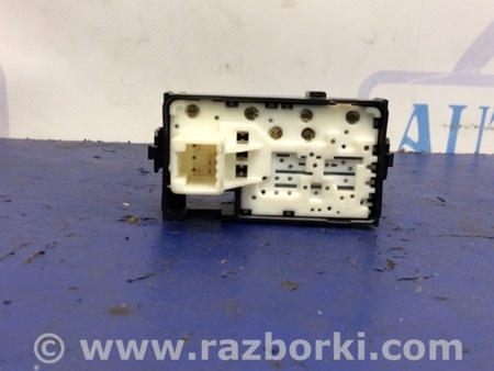 ФОТО Кнопка стеклоподьемника для Toyota Prius 30 (09-17) Киев