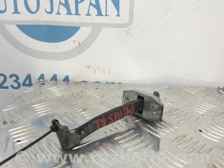 ФОТО Ограничитель двери для Toyota Prius 30 (09-17) Киев