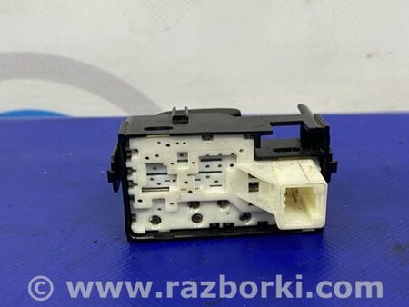 ФОТО Кнопка стеклоподьемника для Toyota Prius 30 (09-17) Киев
