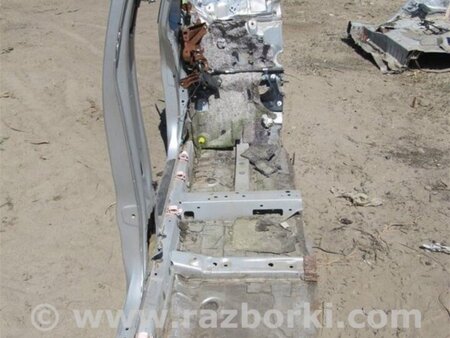 ФОТО Стойка кузова центральная для Toyota Prius 30 (09-17) Киев