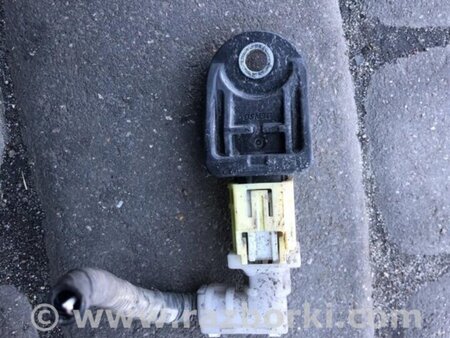 ФОТО Датчик удара для Toyota Prius 30 (09-17) Киев