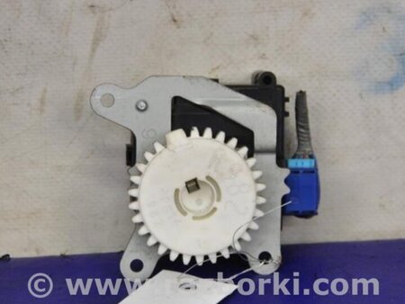 ФОТО Моторчик заслонки печки для Toyota Prius 30 (09-17) Киев