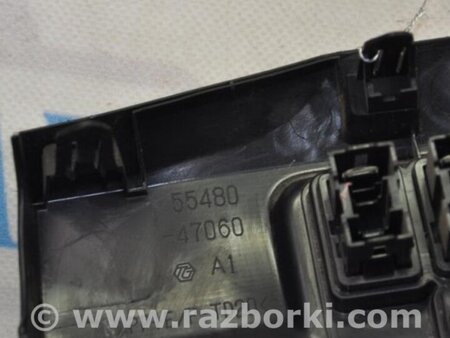 ФОТО Накладка торпеды для Toyota Prius 30 (09-17) Киев