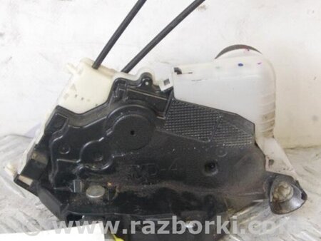ФОТО Замок двери для Toyota Prius 30 (09-17) Киев