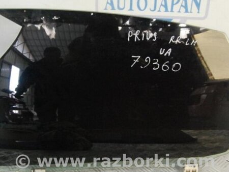 ФОТО Стекло двери для Toyota Prius 30 (09-17) Киев
