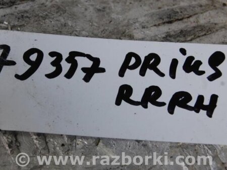 ФОТО Амортизатор крышки багажника для Toyota Prius 30 (09-17) Киев