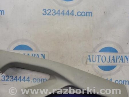 ФОТО Накладка на стойку кузова для Toyota Prius 30 (09-17) Киев
