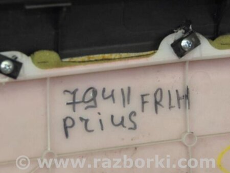 ФОТО Карта двери для Toyota Prius 30 (09-17) Киев