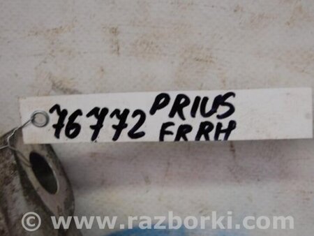ФОТО Кулак поворотный для Toyota Prius 30 (09-17) Киев