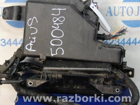 ФОТО Блок предохранителей для Toyota Prius 30 (09-17) Киев