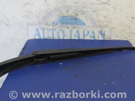 ФОТО Поводок дворника для Infiniti QX30 Киев