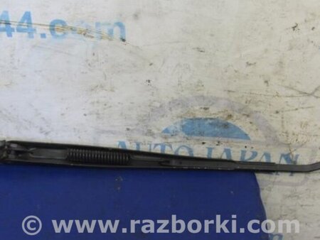 ФОТО Поводок дворника для Infiniti QX56 Киев