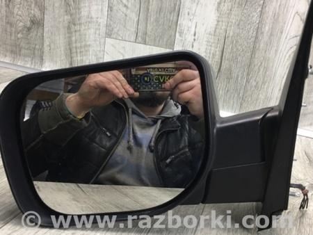 ФОТО Зеркало для Nissan Titan (04-16) Киев