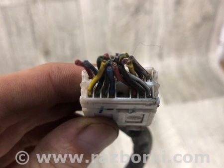 ФОТО Зеркало для Nissan Titan (04-16) Киев