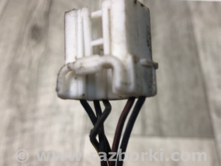 ФОТО Зеркало для Nissan Titan (04-16) Киев