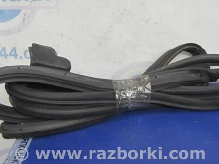 ФОТО Уплотнитель двери для Infiniti QX60/JX35 Киев