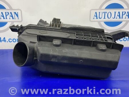 ФОТО Воздушный фильтр (корпус) для Toyota RAV-4 (00-05) Киев