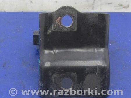 ФОТО Кронштейн крепления КПП для Toyota RAV-4 (00-05) Киев