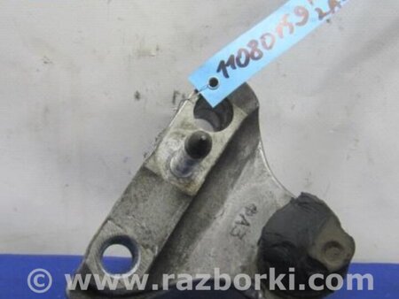 ФОТО Кронштейн крепления двигателя для Toyota RAV-4 (05-12) Киев