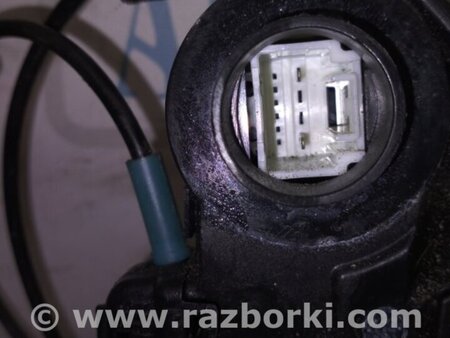 ФОТО Замок двери для Toyota RAV-4 (05-12) Киев