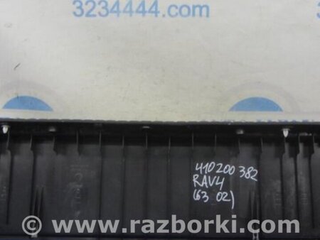 ФОТО Обшивка багажника для Toyota RAV-4 (05-12) Киев