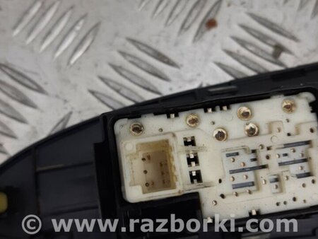 ФОТО Кнопка стеклоподьемника для Toyota RAV-4 (05-12) Киев