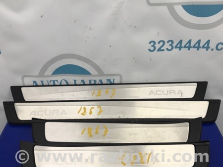 ФОТО Накладка порога внутренняя для Acura RDX TB3, TB4 (03.2012-12.2015) Киев