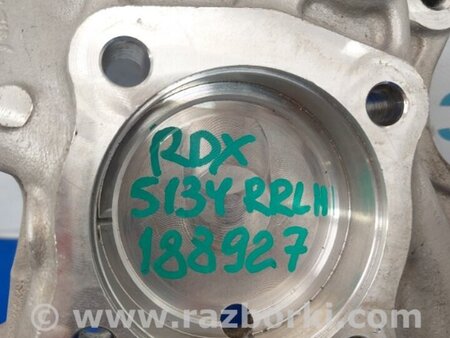 ФОТО Цапфа для Acura RDX TB3, TB4 (03.2012-12.2015) Киев