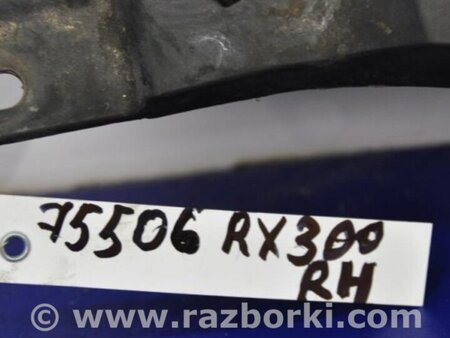 ФОТО Пластик под лобовое стекло (Жабо) для Lexus RX300 (98-03) Киев