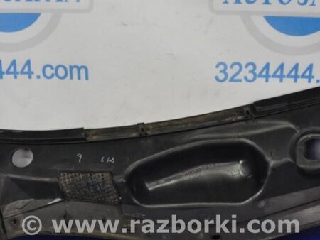 ФОТО Пластик под лобовое стекло (Жабо) для Lexus RX300 (98-03) Киев