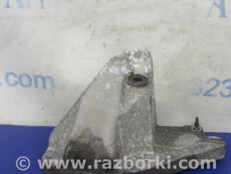 ФОТО Кронштейн крепления двигателя для Mercedes-Benz S-CLASS W221 (06-13) Киев