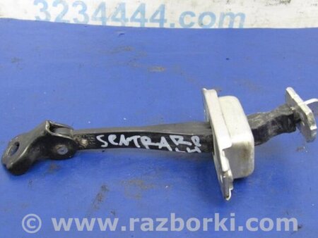 ФОТО Ограничитель двери для Nissan Sentra B17 Киев