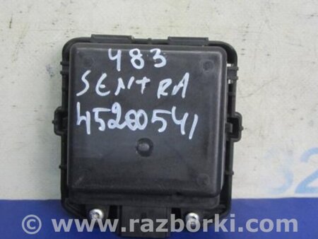 ФОТО Датчик слепых зон для Nissan Sentra B17 Киев